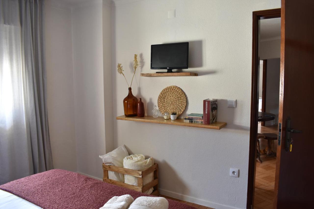 Quintinha Do Outeirinho Bed & Breakfast Soure Exterior photo