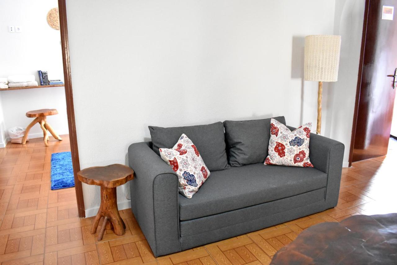 Quintinha Do Outeirinho Bed & Breakfast Soure Exterior photo